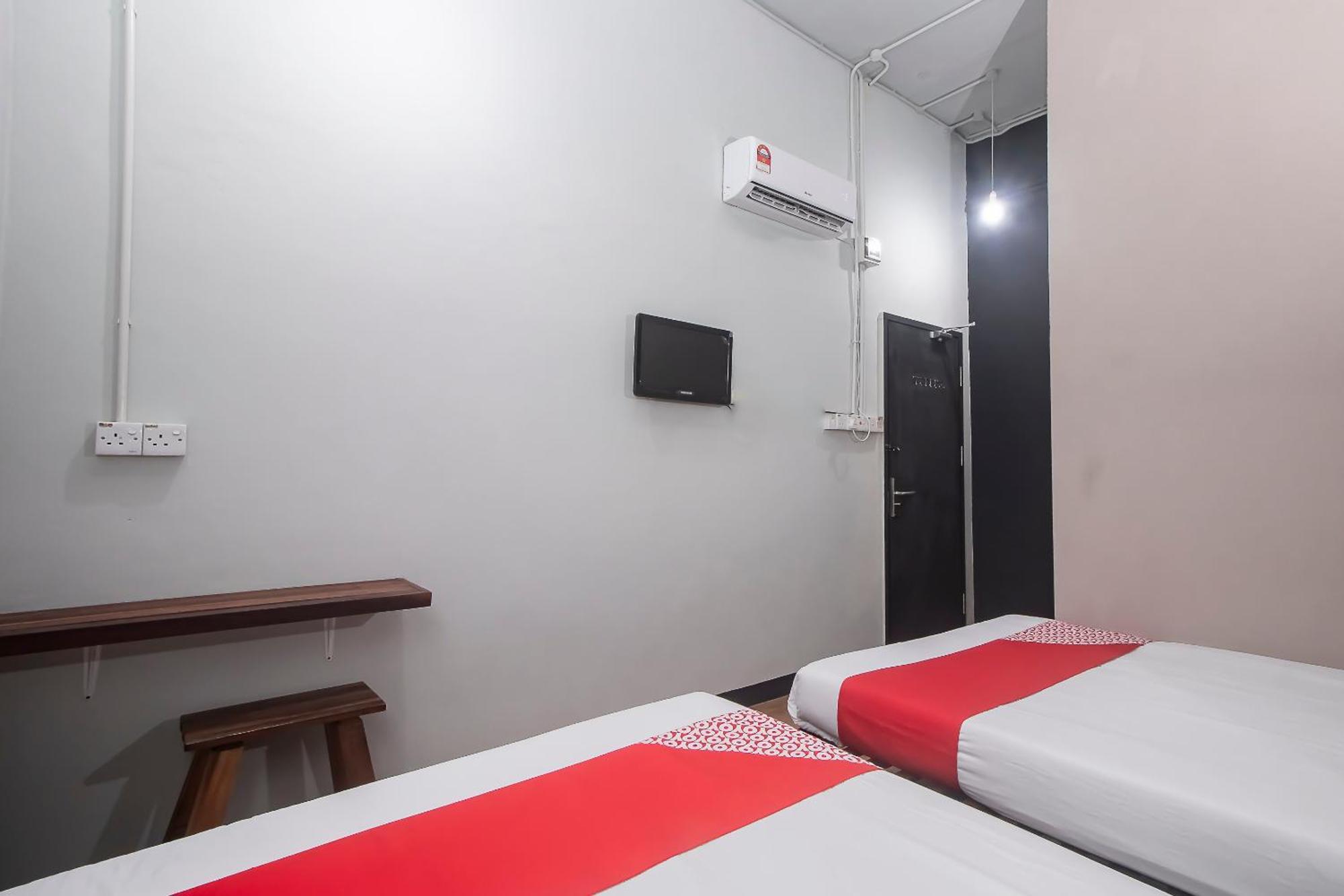 Oyo 90094 Hi Inn 3 Sibu Exterior foto