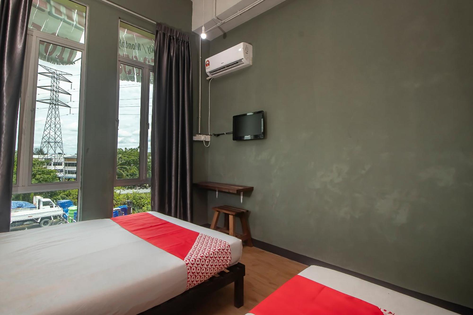 Oyo 90094 Hi Inn 3 Sibu Exterior foto